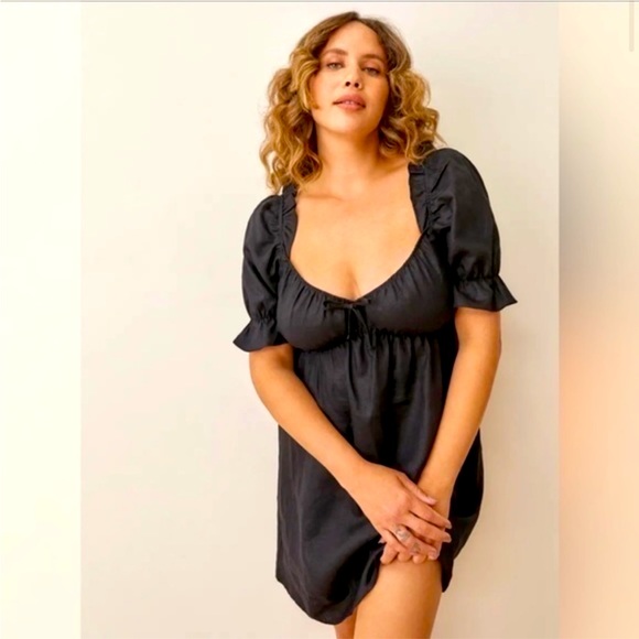 Reformation Channa Black Linen Dress - Picture 2 of 7